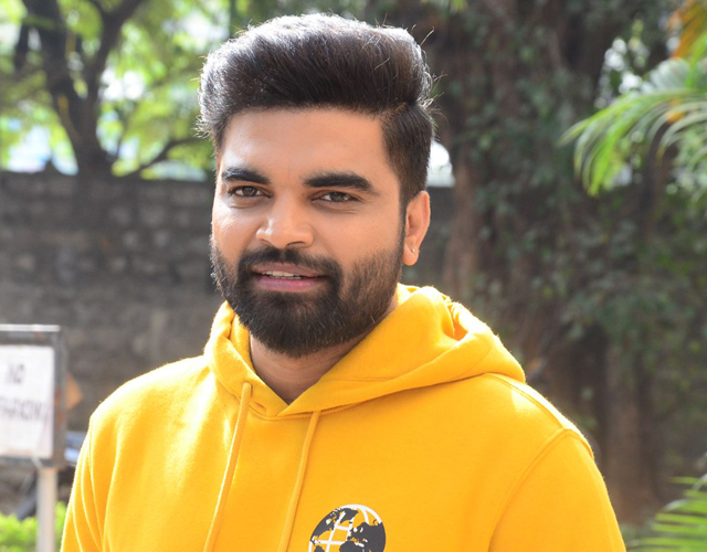 Pradeep Machiraju Photos